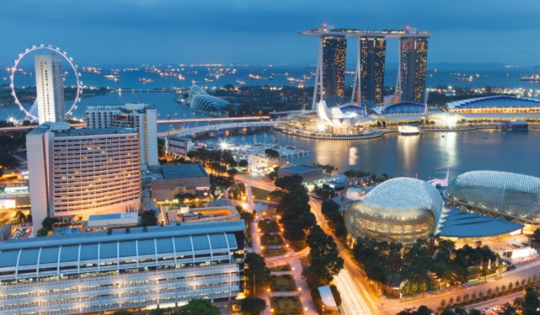Why Singapore Attracts Top IT Companies