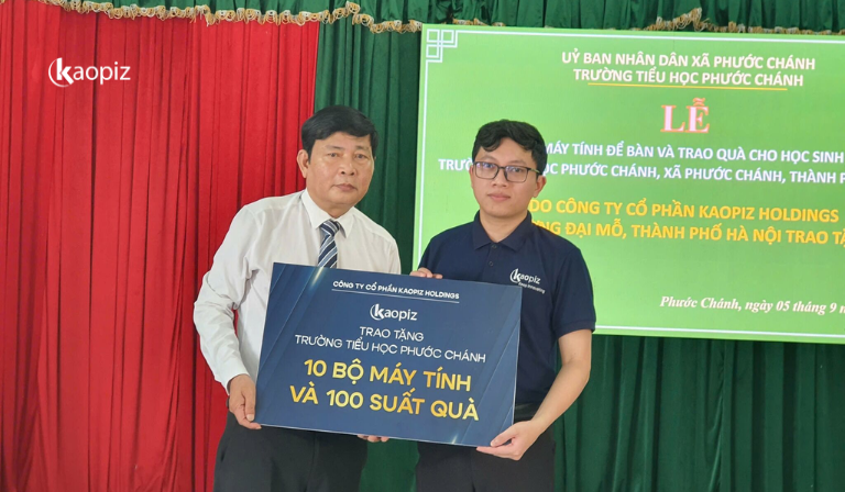 PC donation in Chi Linh