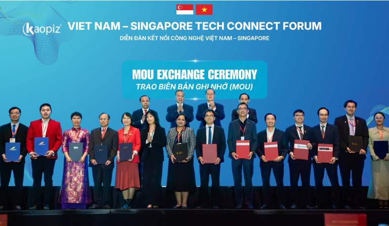 Kaopiz Holdings Signs MOU with QuantumTX at Vietnam – Singapore Tech Connect Forum