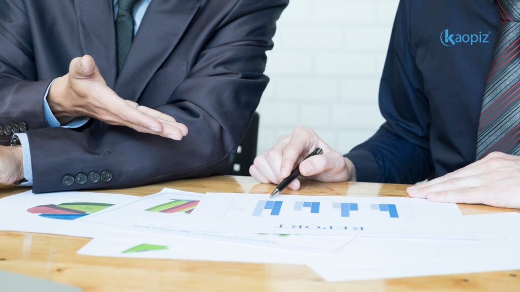 Pros and Cons of IT Outsourcing: Strategic vendor dependency