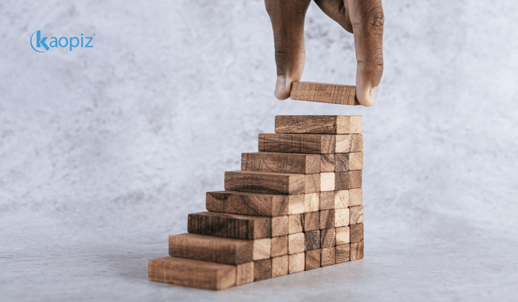 Functions outsource: HR, Operations and Compliance Leadership