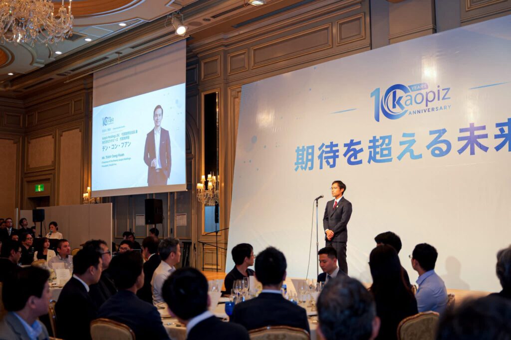 Chairman Trinh Cong Huan at ceremony