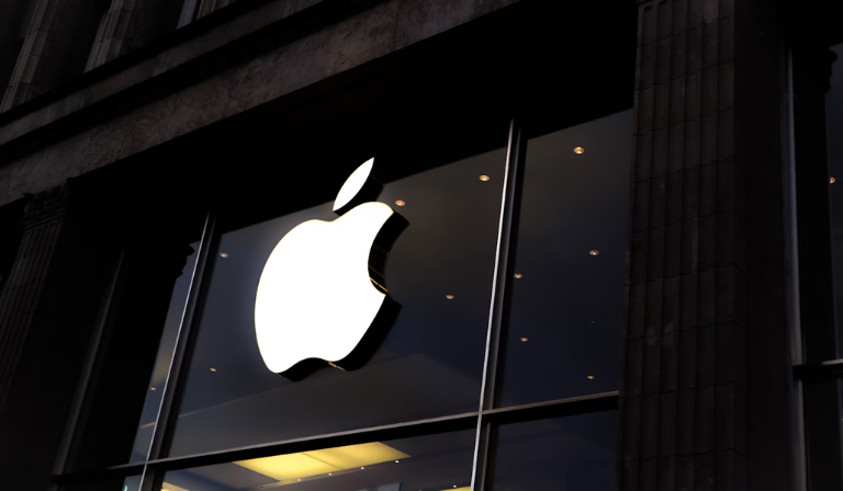 01_Apple Intelligenceとは？機能・特徴・他AI比較・ビジネス活用例をわかりやすく解説